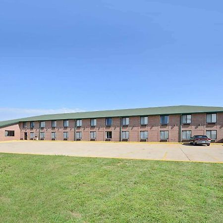 Days Inn By Wyndham Ozark Springfield Exteriör bild